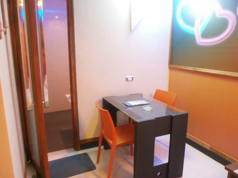 Hotel Dream World Las Piñas Luaran gambar